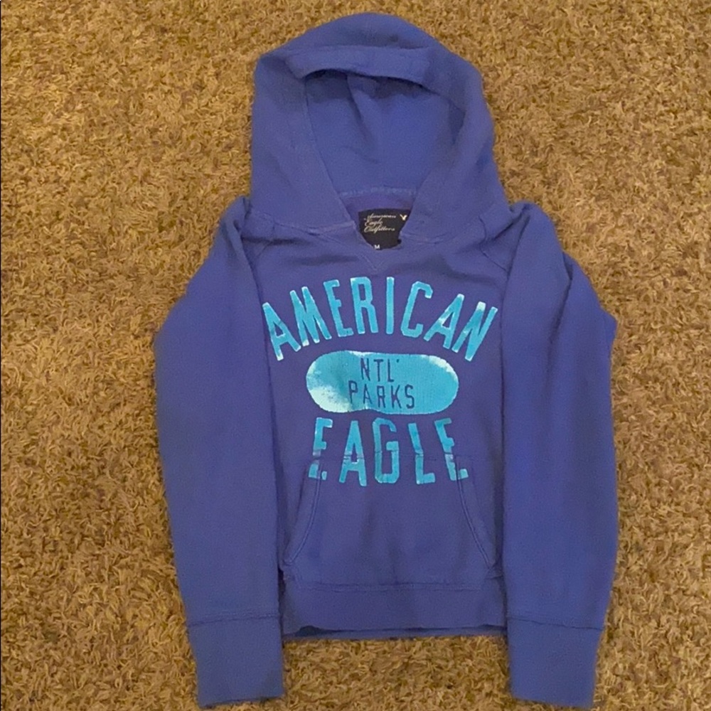 American Eagle violet bluish long sleeve hoodie